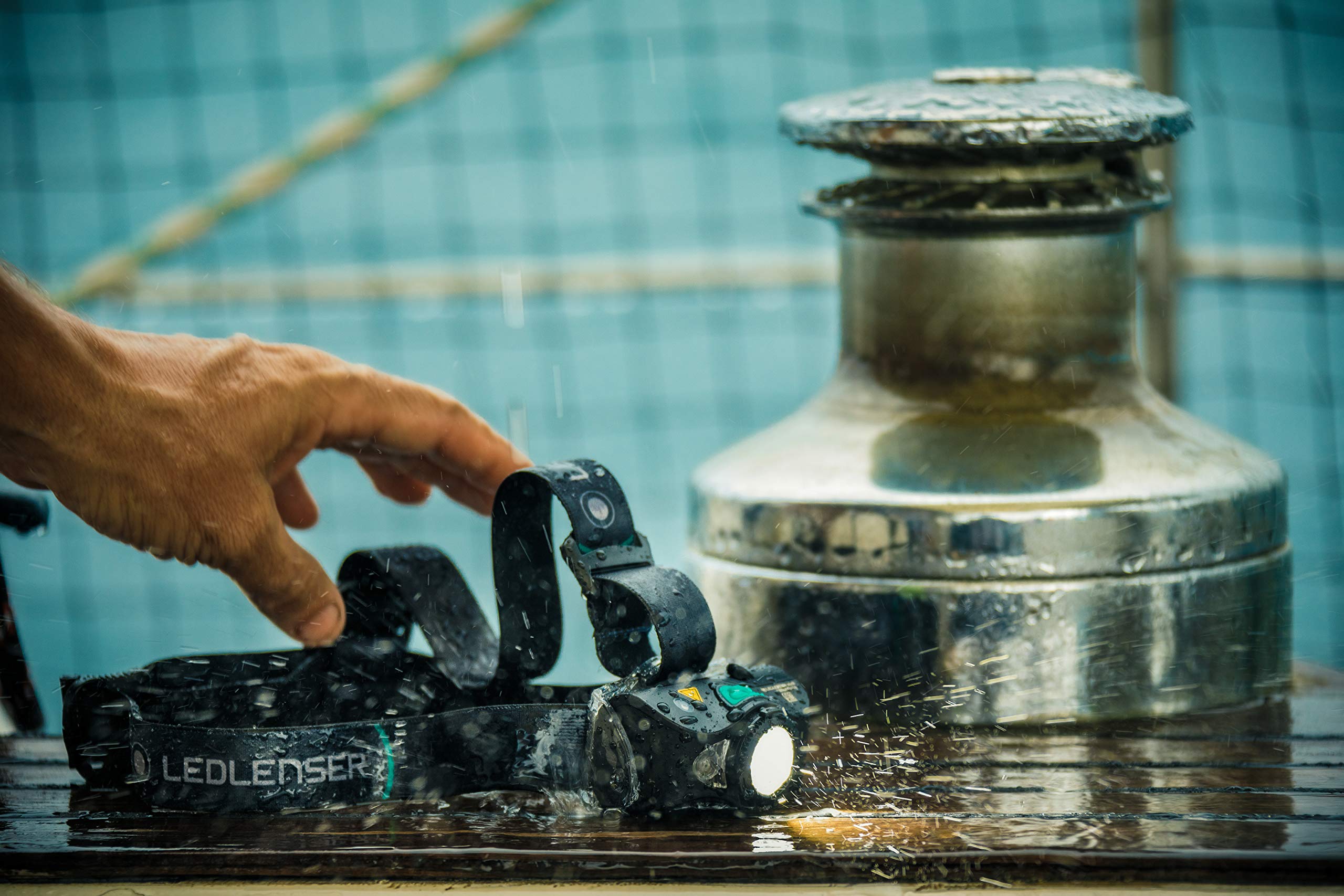 Ledlenser MH8 Outdoor Headlamp LED, green/brown, rechargeable battery, 600 lumens, focusable, runtime up to 60h, red-/green-/blue light, 2xAA useable with batteries, transportation lock, hunting